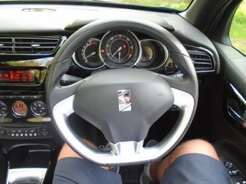 Citroen DS3 PURETECH DSTYLE PLUS S/S