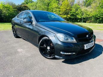 Mercedes C Class C220 CDI BLUEEFFICIENCY AMG SPORT