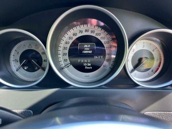 Mercedes C Class C220 CDI BLUEEFFICIENCY AMG SPORT