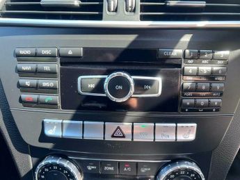 Mercedes C Class C220 CDI BLUEEFFICIENCY AMG SPORT