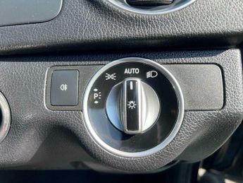 Mercedes C Class C220 CDI BLUEEFFICIENCY AMG SPORT