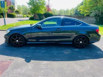 Mercedes C Class C220 CDI BLUEEFFICIENCY AMG SPORT