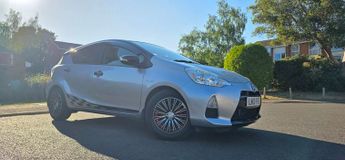Toyota Yaris AQUA 1.5 VVT-h T Spirit CVT Euro 5 5dr