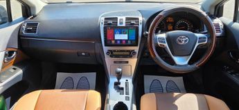 Toyota Avensis 2.0 Excel Tourer -Petrol- CVT Euro 5 5dr