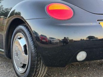 Volkswagen Beetle 2.0 Auto Euro 4 3dr