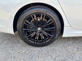 BMW 3 SERIES 2.0 320d MHT M Sport Auto Euro 6 (s/s) 4dr