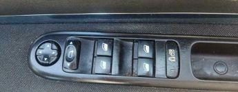 Peugeot 5008 1.6 HDi Sport EGC Euro 5 5dr