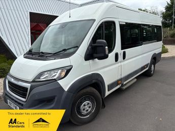 Peugeot Boxer BLUE HDI 440 L4 H2 16 Seater Minibus