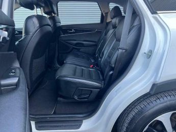 Kia Sorento 2.2 CRDi KX-2 Auto AWD Euro 6 (s/s) 5dr