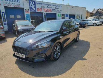 Ford Focus 1.0T EcoBoost ST-Line Euro 6 (s/s) 5dr