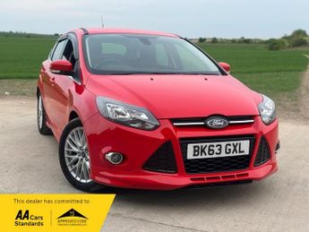 Ford Focus 1.6 TDCi Zetec S Hatchback 5dr Diesel Manual Euro 5 (s/s) (115 p