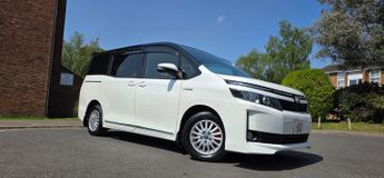 Toyota Voxy 1.8L HYBRID AUTO 7 SEATS 5 DR