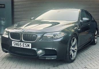BMW M5 4.4 V8 DCT Euro 6 (s/s) 4dr