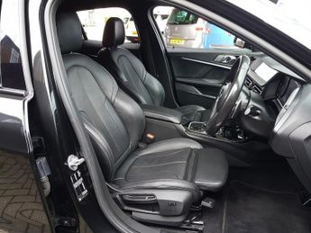 BMW 1 SERIES 118d M SPORT