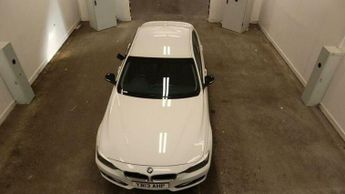 BMW 320 2.0 320i Sport xDrive Euro 5 (s/s) 4dr