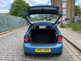 Volkswagen Polo S (80BHP)