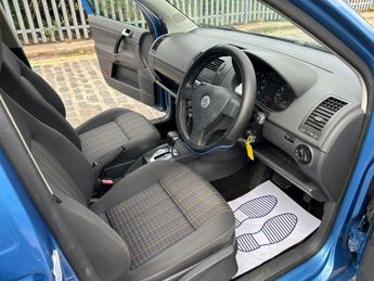 Volkswagen Polo S (80BHP)