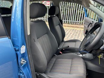 Volkswagen Polo S (80BHP)