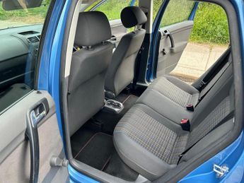 Volkswagen Polo S (80BHP)
