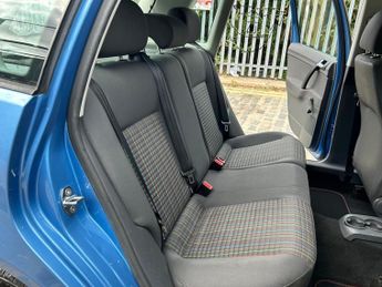 Volkswagen Polo S (80BHP)