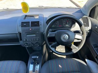 Volkswagen Polo S (75BHP)