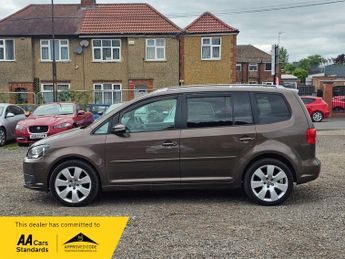 Volkswagen Touran 1.6 TDI BlueMotion Tech SE DSG Euro 5 (s/s) 5dr