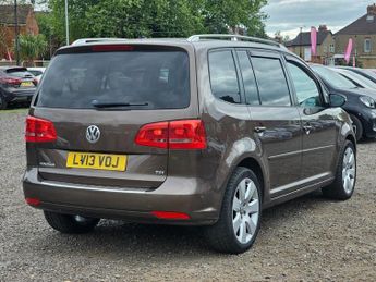 Volkswagen Touran 1.6 TDI BlueMotion Tech SE DSG Euro 5 (s/s) 5dr