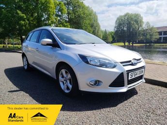 Ford Focus 1.6 TDCi ECOnetic Zetec Navigator Estate 5dr Diesel Manual Euro 
