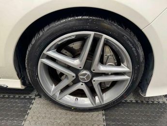 Mercedes-Benz C Class 2.0 CLA45 AMG Shooting Brake SpdS DCT 4MATIC Euro 6 (s/s) 5dr