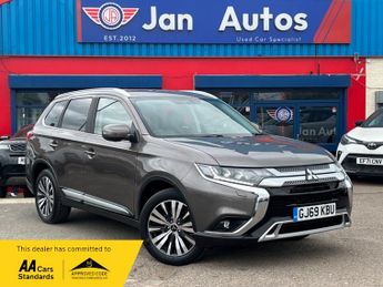 Mitsubishi Outlander 2.0 MIVEC Exceed CVT 4WD Euro 6 (s/s) 5dr Nav+Leather+360camera+