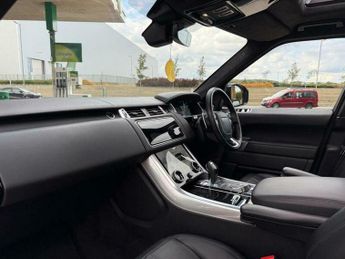 Land Rover Range Rover Sport SDV6 AUTOBIOGRAPHY DYNAMIC