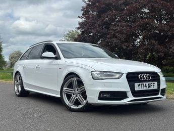 Audi A4 AVANT TFSI S LINE BLACK EDITION