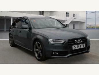 Audi A4 AVANT TFSI QUATTRO S LINE BLACK EDITION