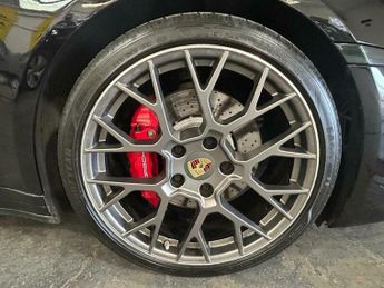 Porsche 911 3.0T 992 Carrera S PDK Euro 6 (s/s) 2dr