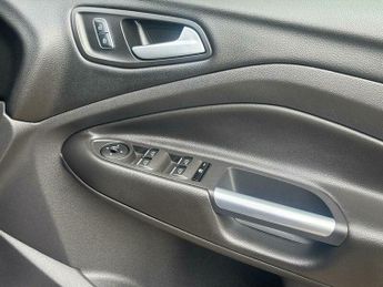 Ford Kuga TITANIUM TDCI