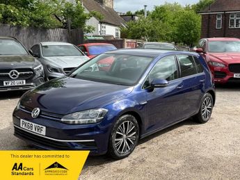 Volkswagen Golf SE NAVIGATION TSI EVO