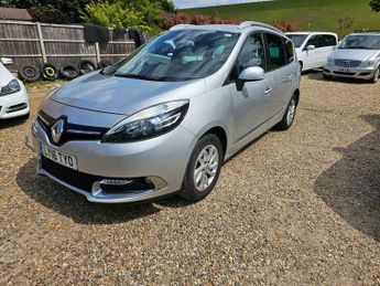 Renault Grand Scenic 1.5 dCi Dynamique Nav Euro 6 (s/s) 5dr