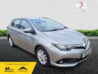 Toyota Auris VVT-I ICON