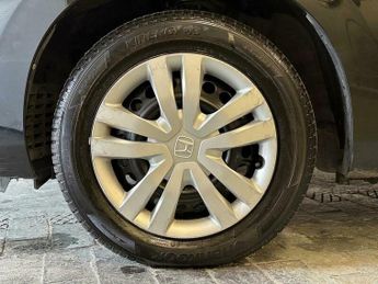 Honda Jazz 1.5 h i-MMD SE Hatchback 5dr Petrol Hybrid eCVT Euro 6 (s/s) (10