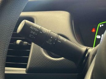 Honda Jazz 1.5 h i-MMD SE Hatchback 5dr Petrol Hybrid eCVT Euro 6 (s/s) (10