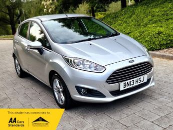 Ford Fiesta 1.25 Zetec Hatchback 5dr Petrol Manual Euro 5 (82 ps)