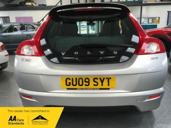 Volvo C30 2.0D R-DESIGN SPORT COUPE AUTOMATIC