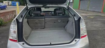 Toyota Prius 1.8 VVT-h T Spirit CVT Euro 5 (s/s) 5dr