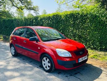 Kia Rio 1.4 Hatchback 5dr Petrol Manual (150 g/km, 95 bhp)