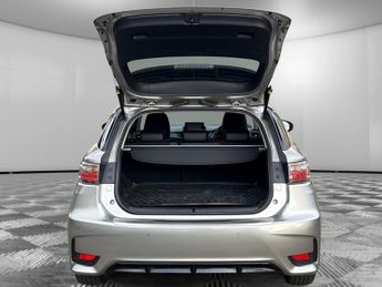 Lexus CT 200H SPORT