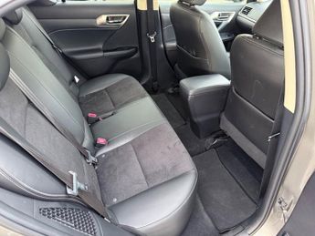 Lexus CT 200H SPORT
