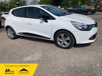 Renault Clio 1.2 16V Dynamique Nav Hatchback 5dr Petrol Manual Euro 6 (75 ps)
