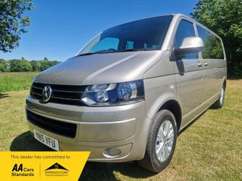 Volkswagen Transporter T30 TDI SHUTTLE SE BMT 140 LWB FSH