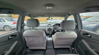 Chevrolet Lacetti 1.6 SX 5dr