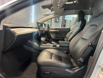 Tesla Model 3 (Dual Motor) Long Range Auto 4WDE